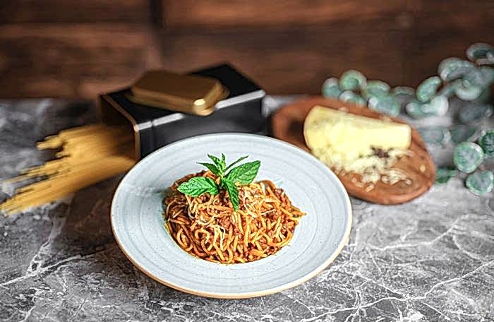 Spagetti Bolonez